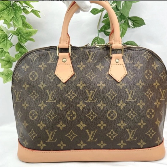 Louis Vuitton Handbags - ✨Louis Vuitton AUTHENTIC EUC Handbag Monogram Alma PM Serial # VI1923✨